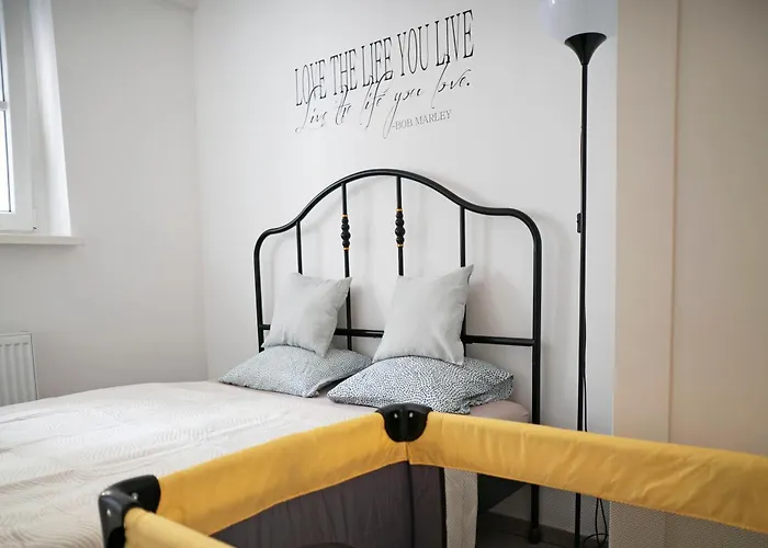 Cozy 2-room Apt, Parking Nearby Bratislava